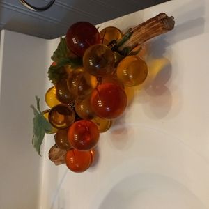 VTG 14" Lucite/Acrylic Large Clump of Grapes on Stem
